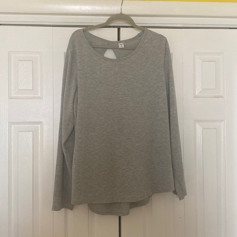 Old Navy Gray Open Back Top Size 2X